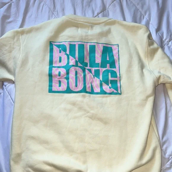 Yellow billabong sweatshirt never worn - Picture 3 of 4